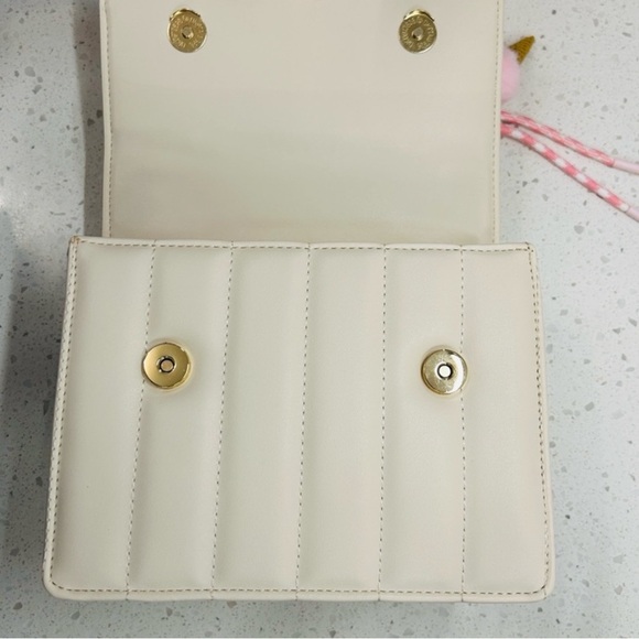 🆕🍭Betsey Johnson Sweet As Candy Gummy Bear Convertible Handbag NWT🧸 - Picture 9 of 11